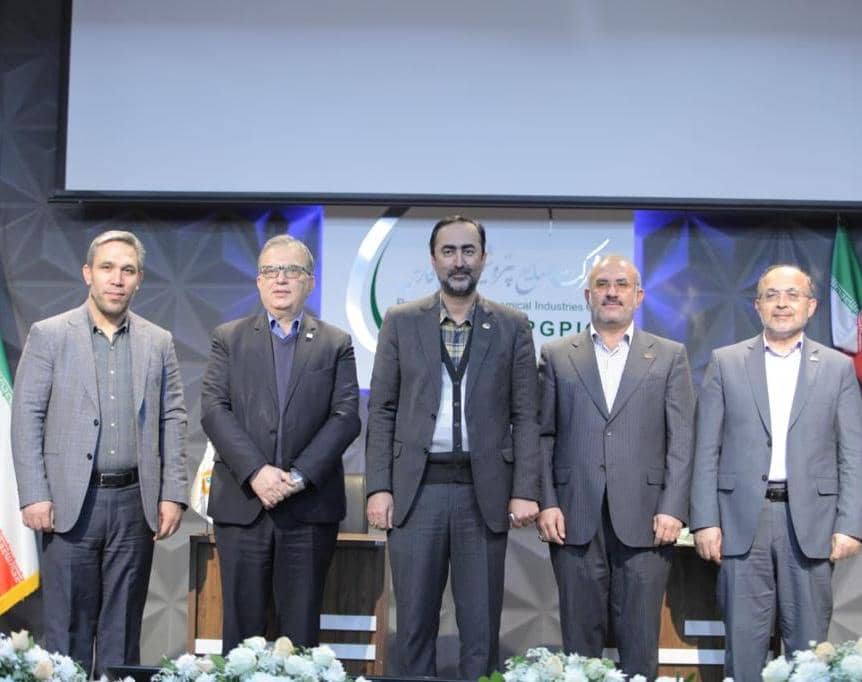 امضای قرارداد بازیابی اتان مجتمع بندرامام با اولویت توجه به مسایل زیست محیطی